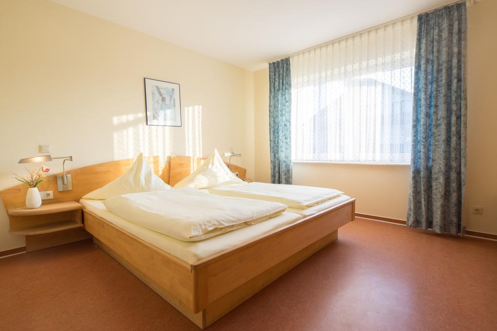 Parkhotel Emstaler Hoehe Bad Emstal Ngoại thất bức ảnh